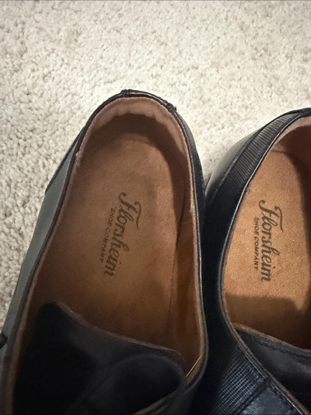 Florsheim Black Leather Lace-Up Derby Shoes